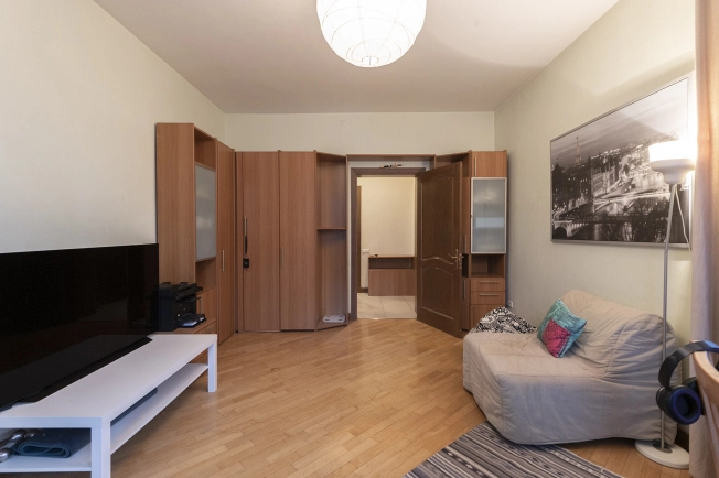 Купить четырехкомнатную квартиру в районе Сокол в Москве. Вариант № 19435, 25, площадь -  квм, цена 30600000 рублей