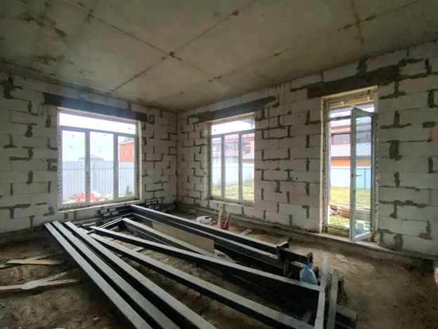 Купить дом в Москве. Вариант № 9161545, 23, площадь -  квм, цена 20000000 рублей