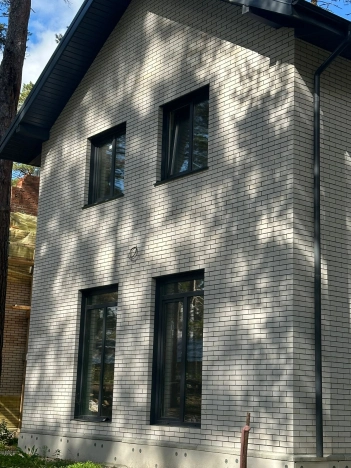 Купить дом в районе Заельцовский в Новосибирске. Вариант № 5922481, 8, площадь -  квм, цена 17800000 рублей