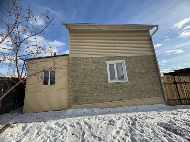 Купить дом в Улан-Удэ. Вариант № 9869559, 35, площадь - квм, цена 7500000 рублей