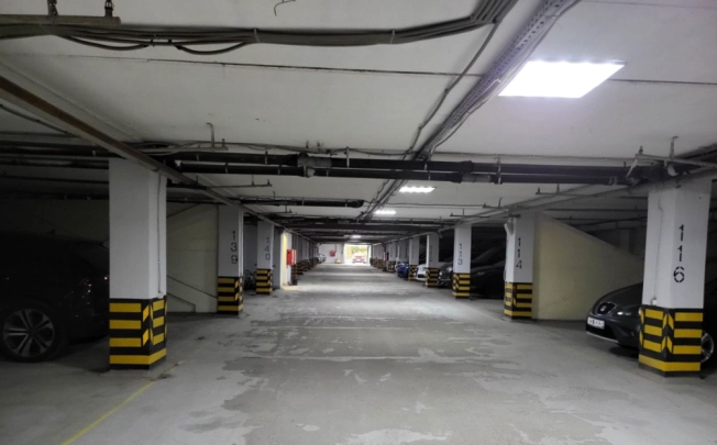 Купить квартиру в Москве. Вариант № 9222042, 27, площадь -  квм, цена 150000000 рублей