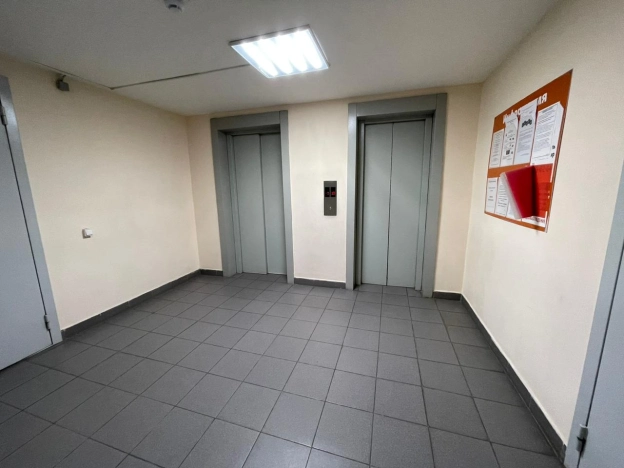 Купить двухкомнатную квартиру в районе Заельцовский в Новосибирске. Вариант № 8217762, 32, площадь -  квм, цена 8990000 рублей