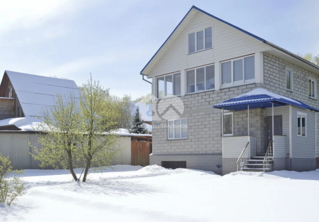 Купить дом у метро Золотая нива в Новосибирске. Вариант № 8837737, 3, площадь -  квм, цена 12400000 рублей