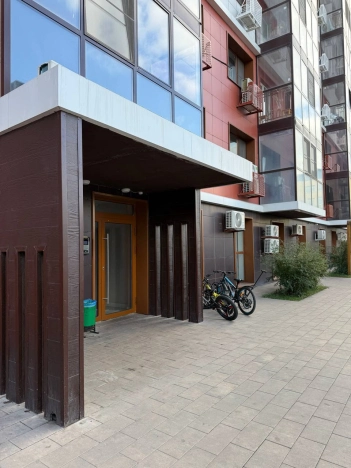 Купить однокомнатную квартиру в районе Дзержинский в Волгограде. Вариант № 4176243, 26, площадь -  квм, цена 6999999 рублей