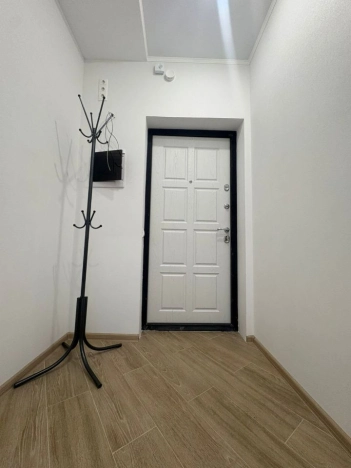 Купить однокомнатную квартиру на улице Шелепихинская набережная в Москве. Вариант № 9958497, 8, площадь -  квм, цена 9800000 рублей