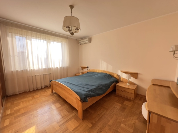 Купить квартиру в Москве. Вариант № 55744, 11, площадь - квм, цена 24490000.0000 рублей