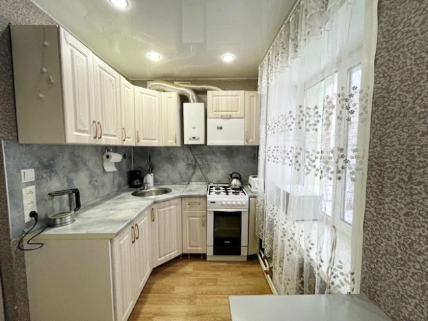 Купить двухкомнатную квартиру на вторичке в Пензенской области. Вариант № 7806654, 1, площадь - квм, цена 2300000 рублей