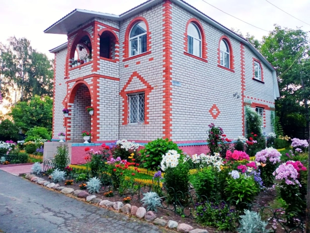 Купить дом в Брянской области. Вариант № 49755, 0, площадь -  квм, цена 6300000 рублей