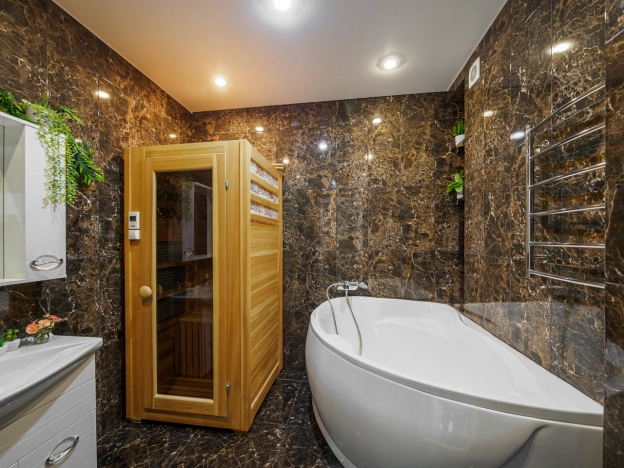 Купить трехкомнатную квартиру в Омске. Вариант № 203416, 17, площадь -  квм, цена 21000000 рублей