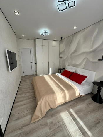 Купить однокомнатную квартиру в Ростовской области. Вариант № 9942074, 0, площадь -  квм, цена 7600000 рублей