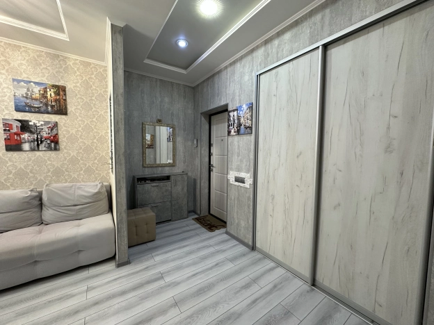 Купить однокомнатную квартиру на улице Героев-Разведчиков в Краснодаре. Вариант № 3410393, 4, площадь -  квм, цена 5899000 рублей