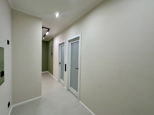 Купить двухкомнатную квартиру на улице Любучанский переулок в Москве. Вариант № 10215599, 23, площадь - квм, цена 8000000 рублей