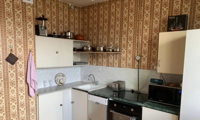 Купить квартиру в Москве. Вариант № 8168831, 8, площадь -  квм, цена 12300000 рублей