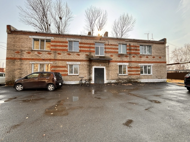 Купить двухкомнатную квартиру в Приморском крае. Вариант № 17413, 14, площадь -  квм, цена 3450000 рублей