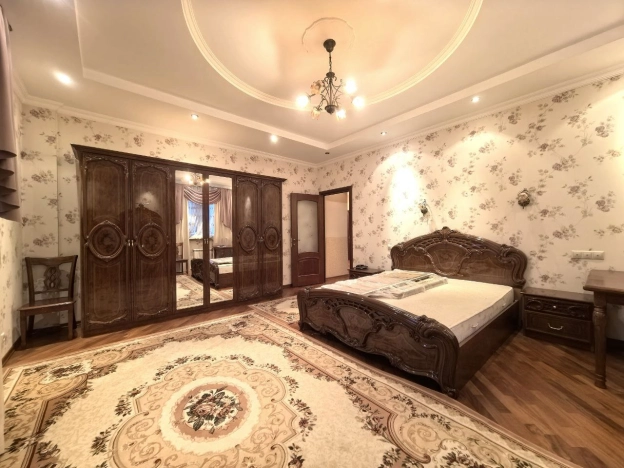 Купить трехкомнатную квартиру в Королёве. Вариант № 9074541, 4, площадь - квм, цена 20900000 рублей