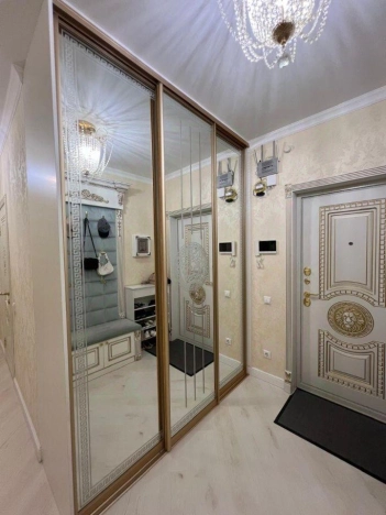 Купить квартиру в Москве. Вариант № 3281246, 19, площадь - квм, цена 34000000.0000 рублей