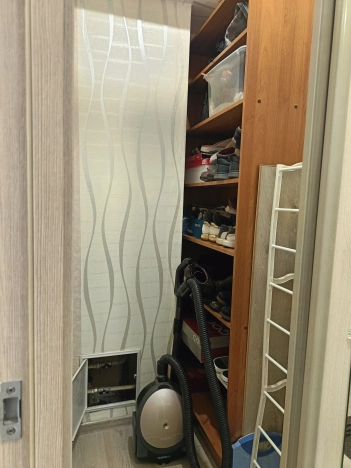 Купить трехкомнатную квартиру в Старом Осколе. Вариант № 9219365, 4, площадь -  квм, цена 6850000 рублей