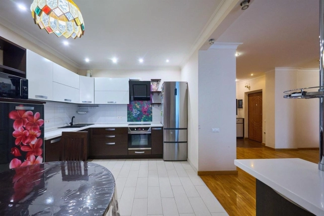 Купить квартиру на улице Дальняя в Краснодаре. Вариант № 26113, 12, площадь -  квм, цена 18500000 рублей