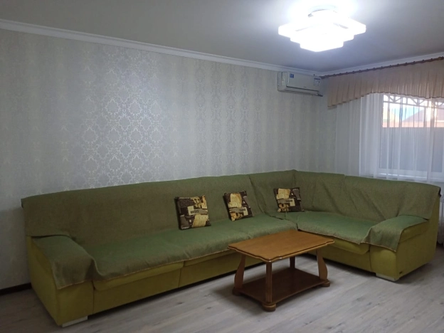 Купить таунхаус в Элисте. Вариант № 2052360, 11, площадь -  квм, цена 13950000 рублей