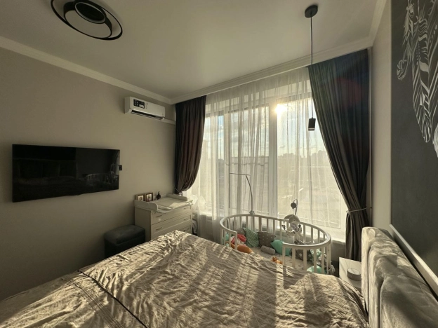 Купить квартиру в Москве. Вариант № 7611731, 3, площадь -  квм, цена 31950000 рублей