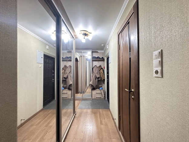 Купить трехкомнатную квартиру на улице Сколковская в Одинцове. Вариант № 7492936, 11, площадь -  квм, цена 19300000 рублей