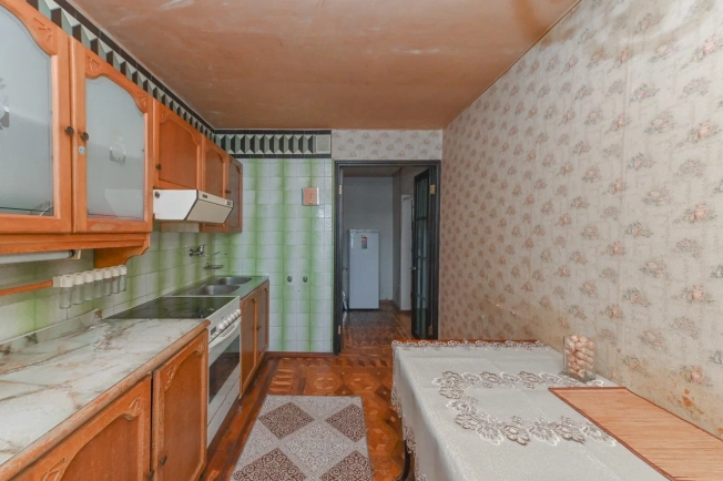 Купить трехкомнатную квартиру в районе Кировский в Ростове-на-Дону. Вариант № 33672, 4, площадь -  квм, цена 7200000 рублей