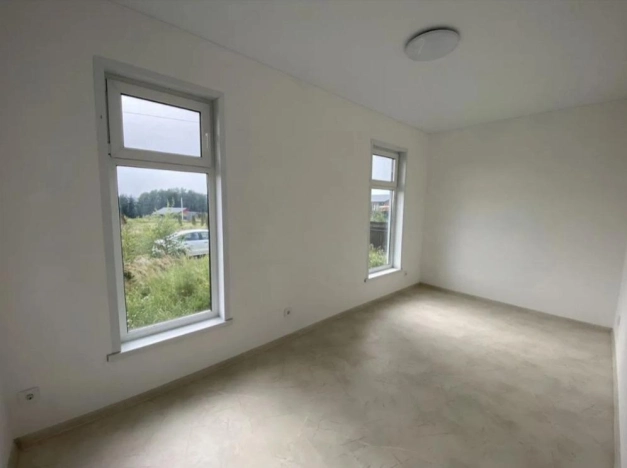 Купить дом в Москве. Вариант № 7799967, 3, площадь -  квм, цена 6100000 рублей