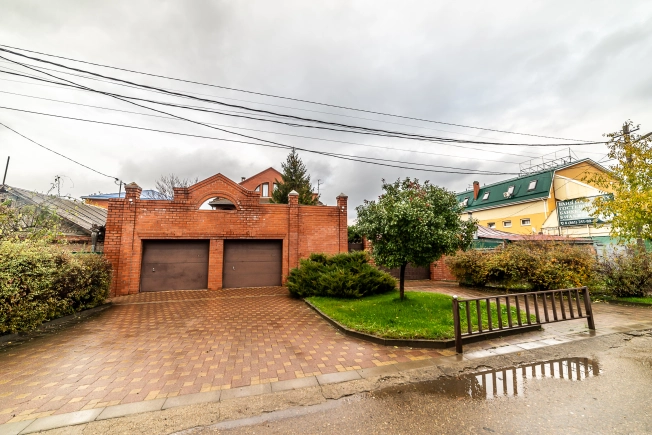 Купить дом на улице Ипподромная в Краснодаре. Вариант № 4277, 5, площадь -  квм, цена 39500000 рублей