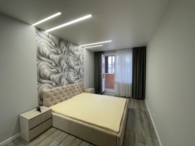 Купить трехкомнатную квартиру в Пушкине. Вариант № 10970, 5, площадь -  квм, цена 9500000 рублей