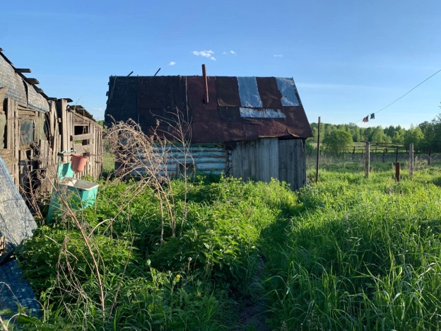 Купить дом на улице Набережная в Тюменской области. Вариант № 12019, 7, площадь -  квм, цена 450000 рублей