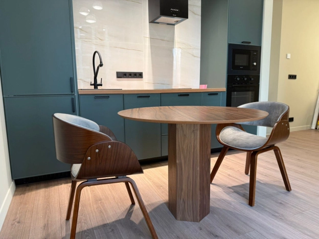 Купить квартиру в Москве. Вариант № 10421041, 13, площадь -  квм, цена 35500000 рублей