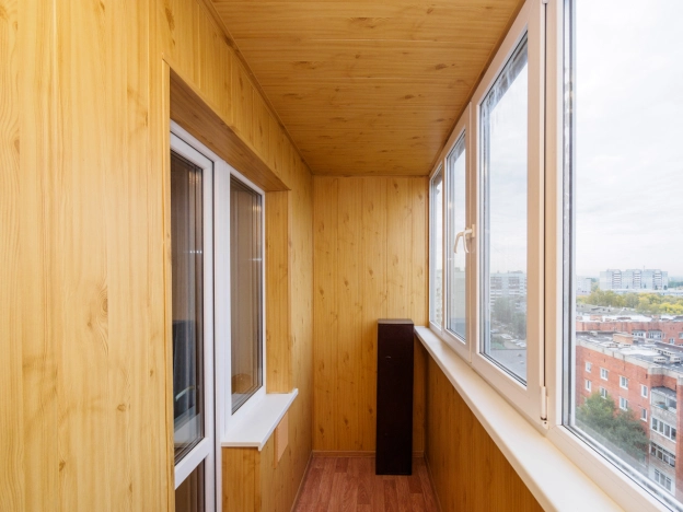 Купить однокомнатную квартиру в Омске. Вариант № 5301706, 11, площадь -  квм, цена 3600000 рублей