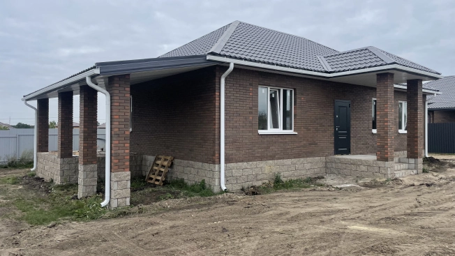 Купить дом на улице Везельская в Белгороде. Вариант № 5256339, 2, площадь -  квм, цена 8250000 рублей