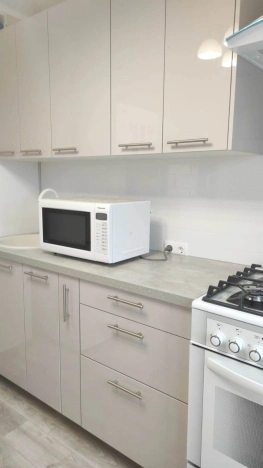 Купить однокомнатную квартиру на улице Советская в Тюменской области. Вариант № 4830772, 11, площадь -  квм, цена 3200000 рублей