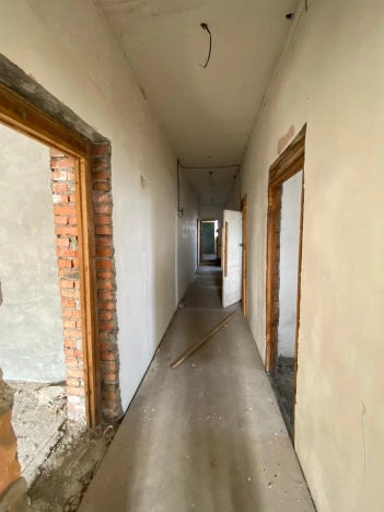 Купить коммерческую недвижимость свободного назначения в Каргате. Вариант № 2003627, 29, площадь -  квм, цена 6100000 рублей