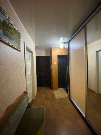 Купить трехкомнатную квартиру на улице Молодёжная в Республике Татарстан (татарстан). Вариант № 17333, 7, площадь -  квм, цена 3600000 рублей