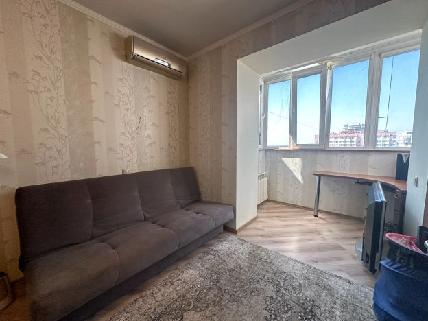 Купить квартиру на улице Атарбекова в Краснодаре. Вариант № 2540190, 26, площадь -  квм, цена 21000000 рублей