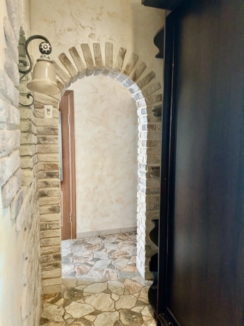 Снять квартиру в Калининградской области. Вариант № 7694552, 11, площадь - квм, цена 30000 рублей