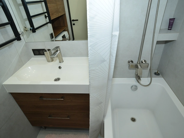 Купить квартиру у метро Маршала Покрышкина в Новосибирске. Вариант № 24150, 13, площадь - квм, цена 12500000 рублей