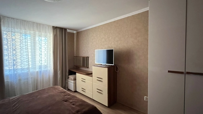 Купить трехкомнатную квартиру в Микрорайоне Водники в Вологде. Вариант № 16088, 4, площадь -  квм, цена 10300000 рублей