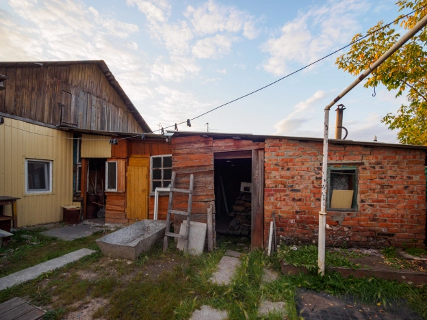 Купить дом в Микрорайоне Порт-Артур в Омске. Вариант № 3997353, 17, площадь -  квм, цена 3500000 рублей