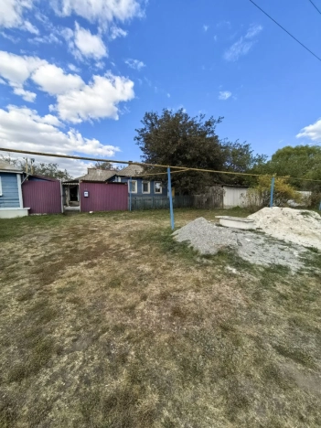 Купить дом в Старом Осколе. Вариант № 4881698, 1, площадь -  квм, цена 1600000 рублей