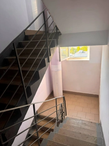 Купить двухкомнатную квартиру у метро Рассказовка в Москве. Вариант № 48391, 3, площадь -  квм, цена 9900000 рублей