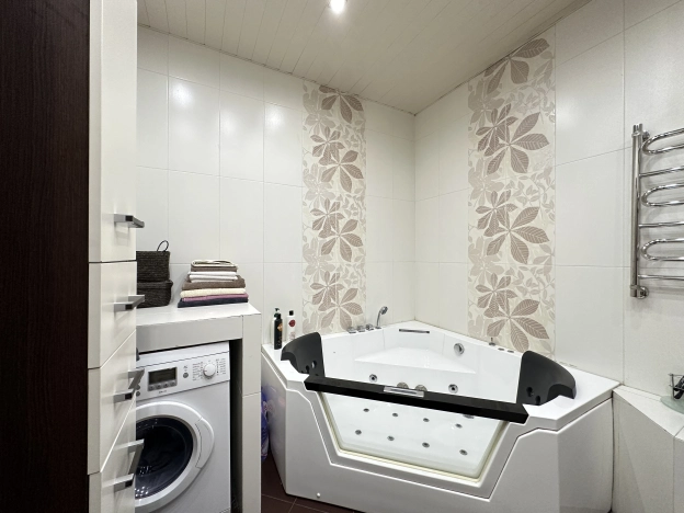 Купить трехкомнатную квартиру у метро Медведково в Мытищах. Вариант № 40070, 10, площадь -  квм, цена 24000000 рублей