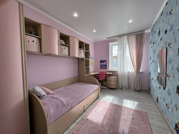 . Вариант № 44992, 15, площадь - 100 квм, цена 13690000 рублей