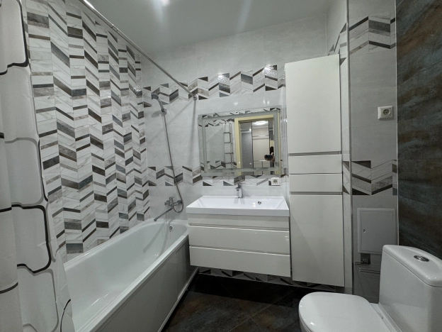 Купить квартиру в ЖК СказкаГрад в Краснодаре. Вариант № 3054460, 4, площадь -  квм, цена 6400000 рублей