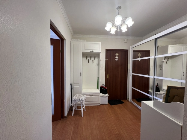 Купить однокомнатную квартиру в районе Московский в Калининграде. Вариант № 5523620, 12, площадь -  квм, цена 4390000 рублей