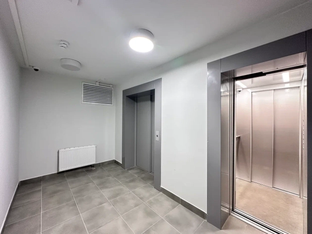 . Вариант № 2906235, 13, площадь - 33.7 квм, цена 5700000 рублей