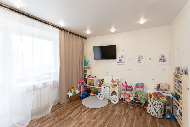 Купить квартиру на улице Верхняя Дуброва в Владимире. Вариант № 700784, 15, площадь -  квм, цена 6400000 рублей