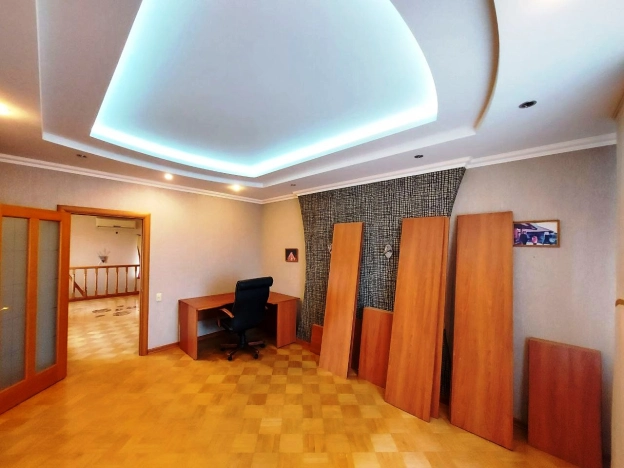 Купить дом в Белгороде. Вариант № 5556, 13, площадь -  квм, цена 11800000 рублей